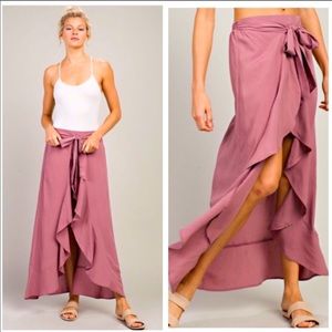 ✨HP✨Pinkish tie maxi skirt SMALL